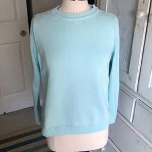 Vineyard Vines sweater